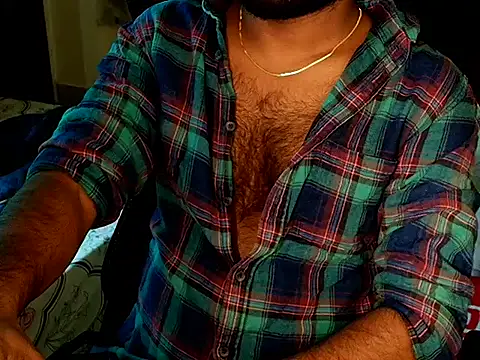 Snapshot of SHENOY3 chatting on 09.21.25 SHENOY3 online show from 09.21.25