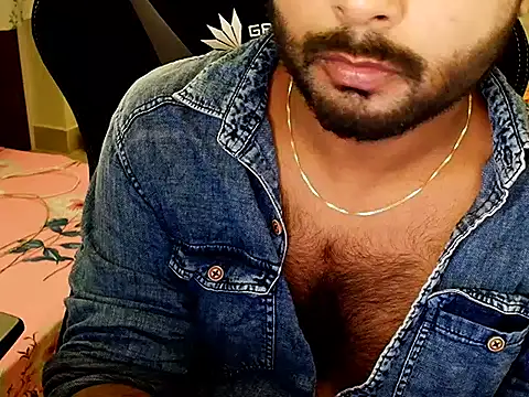 Snapshot of SHENOY3 chatting on 09.30.25 SHENOY3 online show from 09.30.25