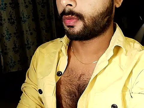 Snapshot of SHENOY3 chatting on 10.17.25 SHENOY3 online show from 10.17.25