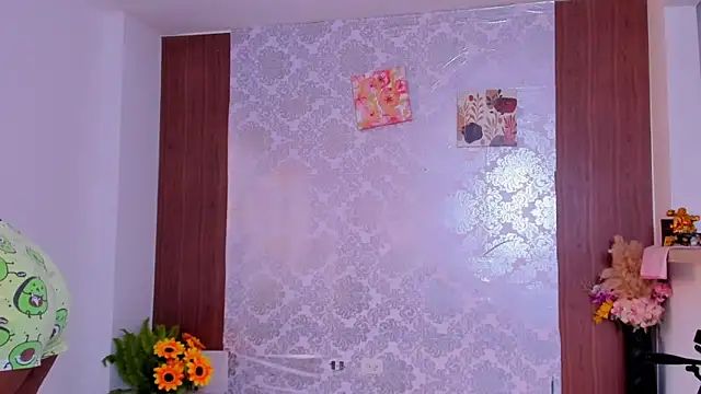 kelly thomson online show from 11.21.25