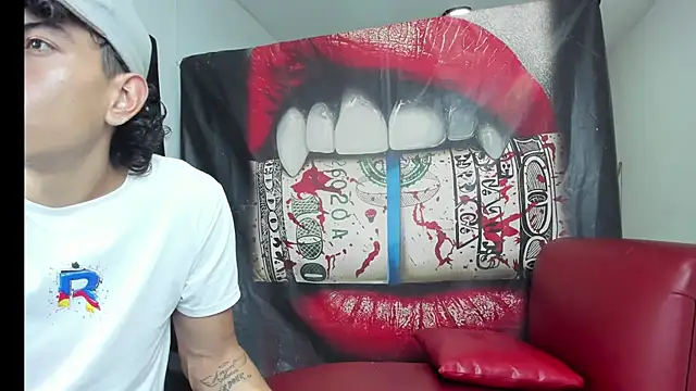 Snapshot of Strongernastyx chatting on 03.02.25 Strongernastyx online show from 03.02.25