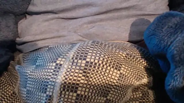 Snapshot of Tallmature6 chatting on 12.17.24 Tallmature6 online show from 12.17.24