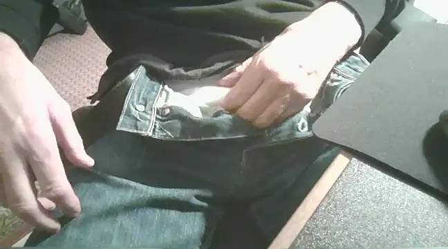 Snapshot of Tallmature6 chatting on 01.01.25 Tallmature6 online show from 01.01.25