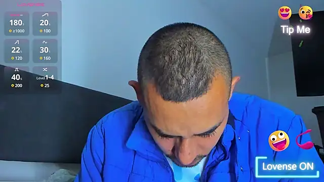 jhonyalzate2 online show from 02.17.25