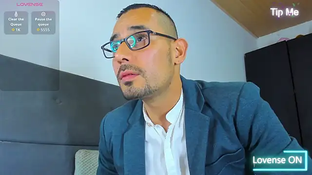 jhonyalzate2 online show from 10.03.25