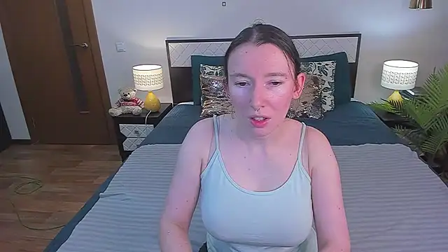 Snapshot of CatherineWalls chatting on 06.11.26 CatherineWalls online show from 06.11.26