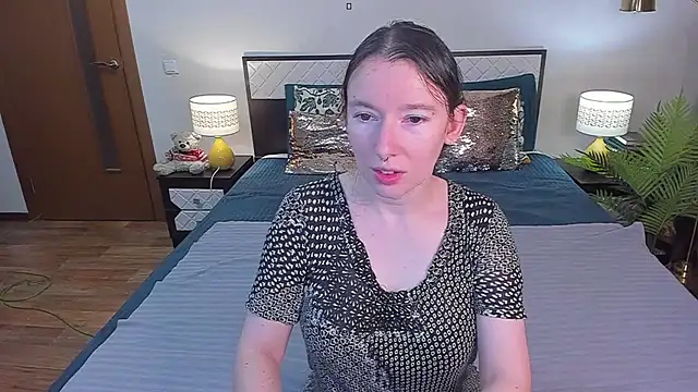 Snapshot of CatherineWalls chatting on 06.13.26 CatherineWalls online show from 06.13.26