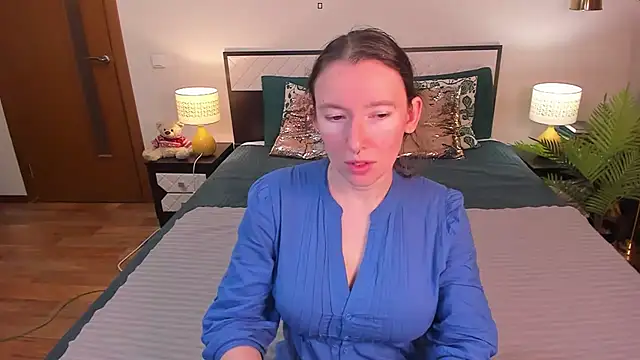 Snapshot of CatherineWalls chatting on 06.16.26 CatherineWalls online show from 06.16.26