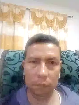 Snapshot of Lachuchaenlacara1988 chatting on 01.12.25 Lachuchaenlacara1988 online show from 01.12.25