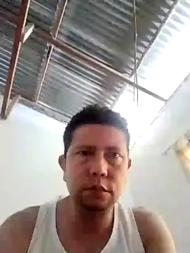 Snapshot of Lachuchaenlacara1988 chatting on 02.02.25 Lachuchaenlacara1988 online show from 02.02.25