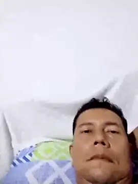 Snapshot of Lachuchaenlacara1988 chatting on 02.24.26 Lachuchaenlacara1988 online show from 02.24.26