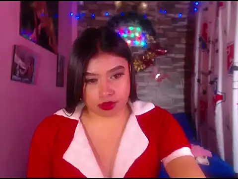 katrinawillff online show from 12.15.24