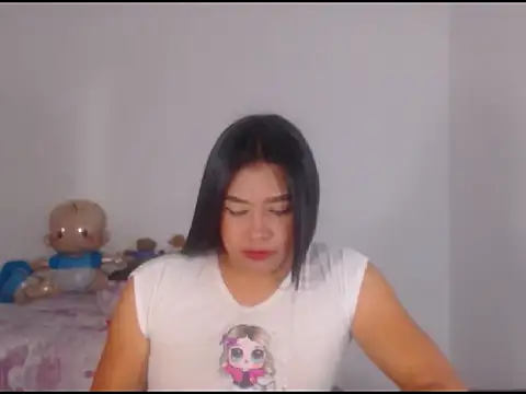 Snapshot of katrinawillff chatting on 06.21.26 katrinawillff online show from 06.21.26