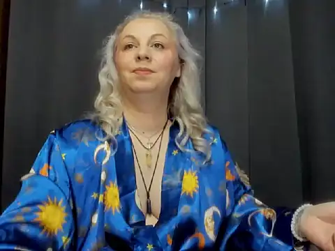 Snapshot of BroklynRydes chatting on 11.12.25 BroklynRydes online show from 11.12.25