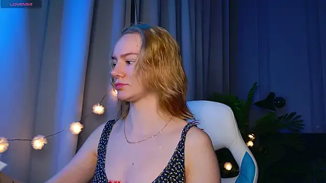 Ramona    online show from 12.23.25