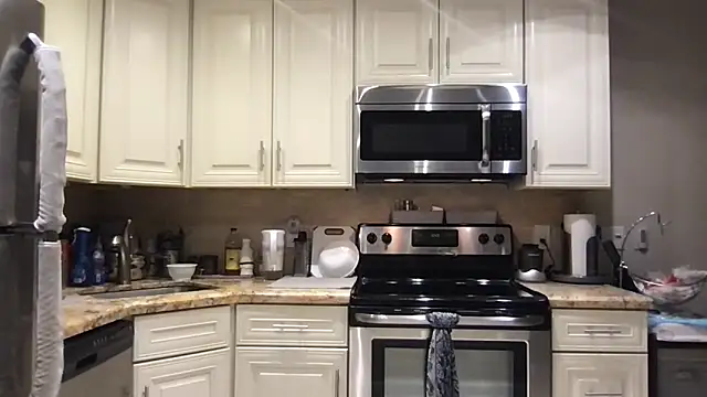 BigGuyMuscle online show from 04.07.26