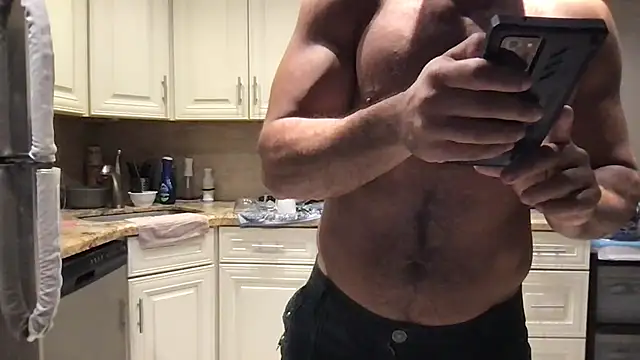 BigGuyMuscle online show from 06.07.26