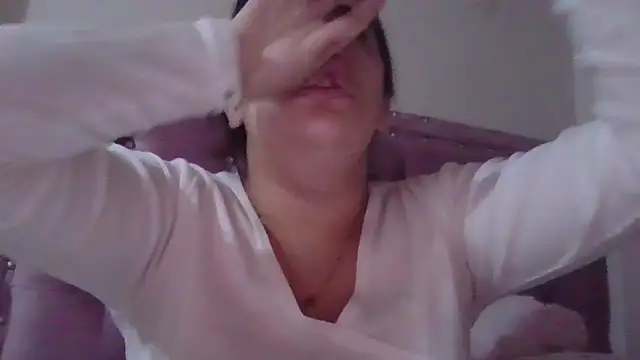 annarose19 online show from 12.12.24