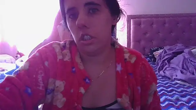 annarose19 online show from 01.22.25