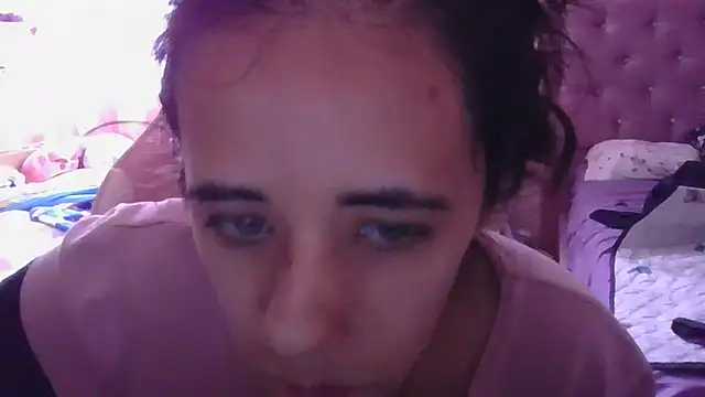 annarose19 online show from 02.21.25