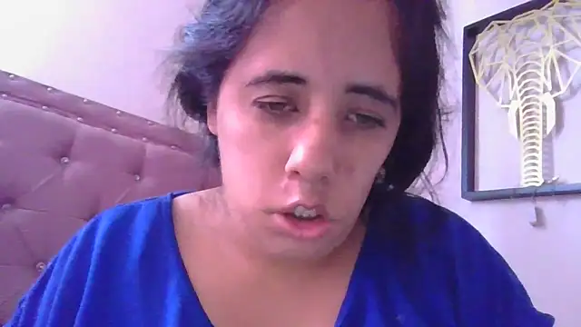 annarose19 online show from 12.02.25