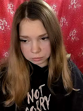 Snapshot of Zuli_Kiska chatting on 02.24.26 Zuli Kiska online show from 02.24.26