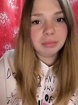 Snapshot of Zuli_Kiska chatting on 03.13.26 Zuli Kiska online show from 03.13.26