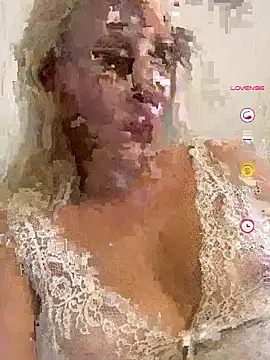 Snapshot of YourBlondee chatting on 07.06.26 YourBlondee online show from 07.06.26