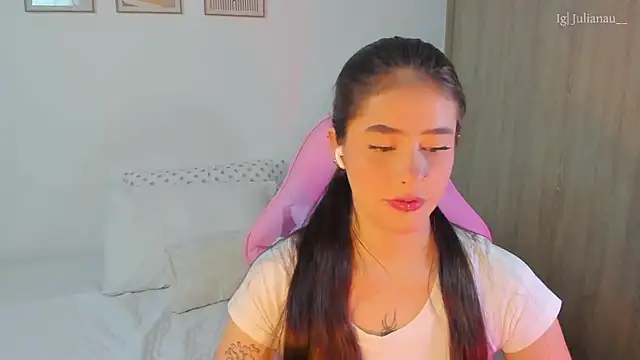 Snapshot of iriswest_ chatting on 03.14.25 iriswest  online show from 03.14.25
