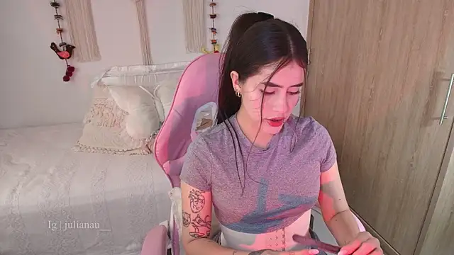 iriswest  online show from 03.14.26