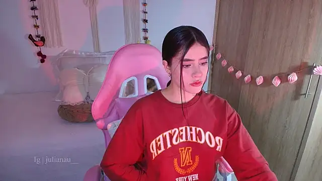 iriswest  online show from 04.05.26