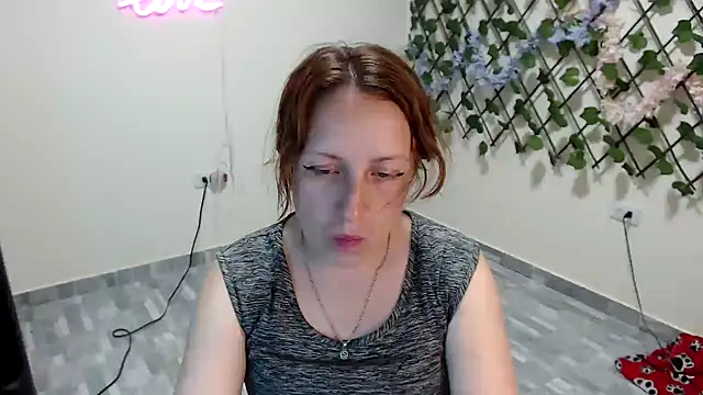 Snapshot of kittykalor09 chatting on 04.26.26 kittykalor09 online show from 04.26.26