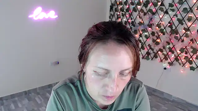 Snapshot of kittykalor09 chatting on 05.04.26 kittykalor09 online show from 05.04.26