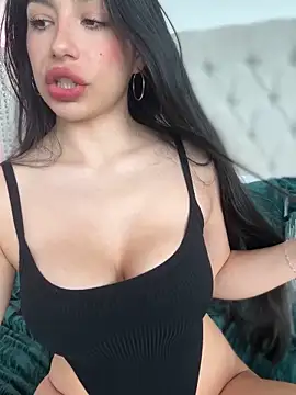 LoveLillyy online show from 03.03.25