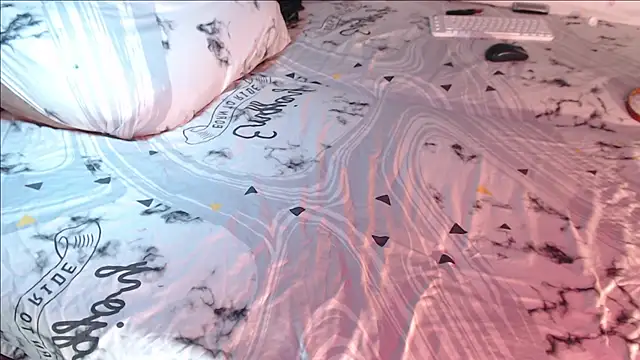 Q T pie online show from 12.17.24