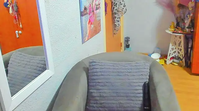 marie marie03 online show from 02.05.25