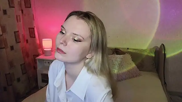 Vivian Davis online show from 12.02.25