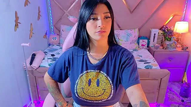 Snapshot of natalia-888 chatting on 01.17.26 natalia-888 online show from 01.17.26