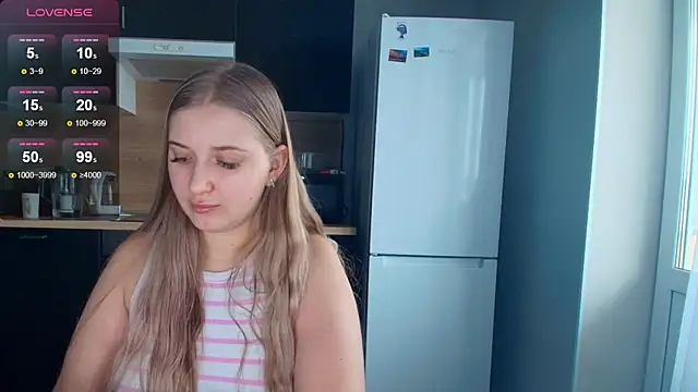 Snapshot of Adr1ana_ chatting on 02.12.26 Adr1ana online show from 02.12.26