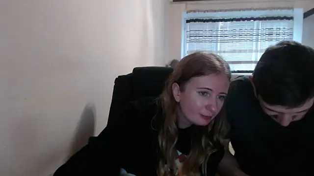 PeterAndJen online show from 12.05.25