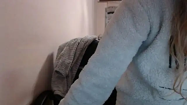 PeterAndJen online show from 12.15.25