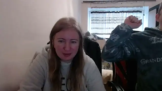 PeterAndJen online show from 02.05.26