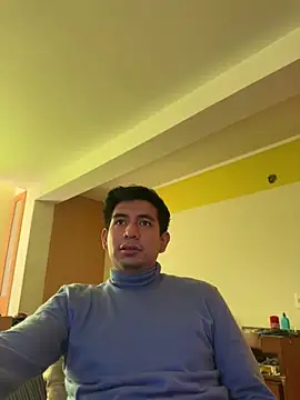Snapshot of alejandro_696969 chatting on 05.26.26 alejandro 696969 online show from 05.26.26