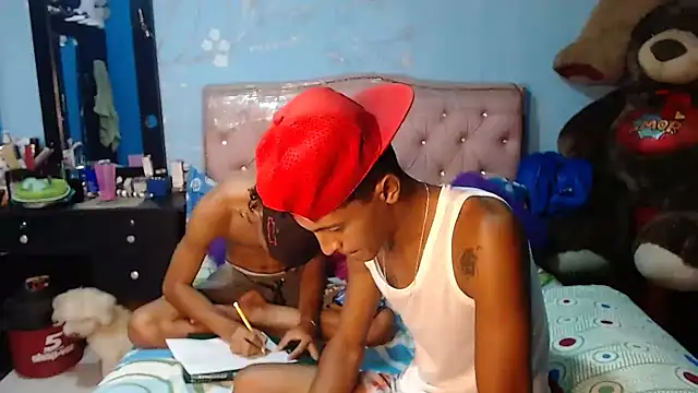 gustavo saaled19 online show from 12.05.24