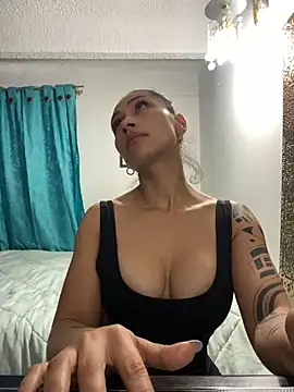 Angela isabella online show from 01.06.25