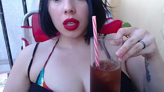 Snapshot of diosa_cadenas chatting on 06.16.26 diosa cadenas online show from 06.16.26