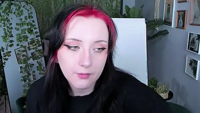 AsheLucker online show from 03.26.26