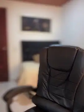 Ambar pe  online show from 11.20.25