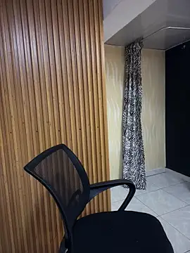 Snapshot of Ambar_pe_ chatting on 04.23.26 Ambar pe online show from 04.23.26