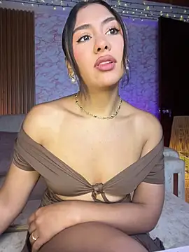Snapshot of Ambar_pe_ chatting on 06.23.26 Ambar pe online show from 06.23.26
